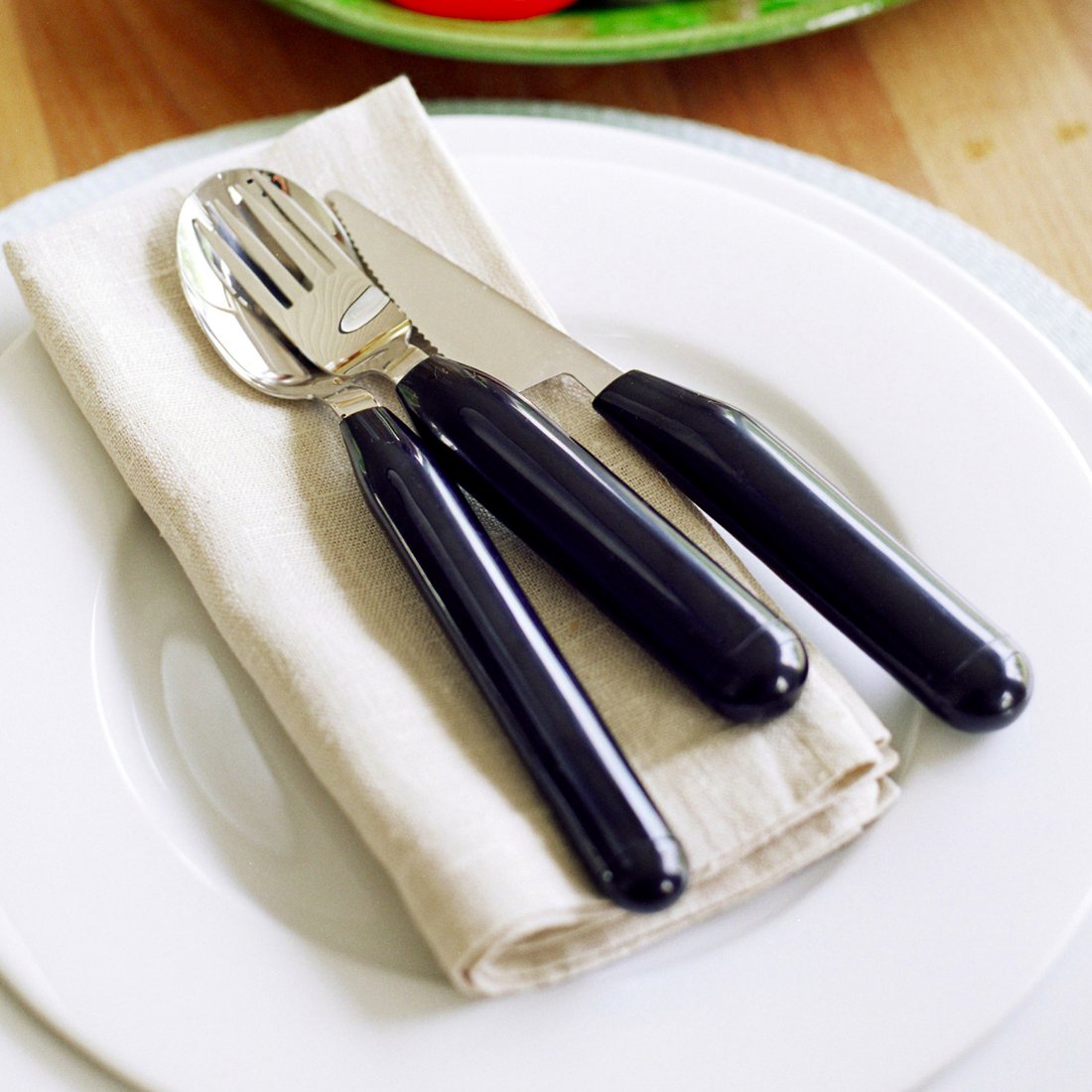 Cubiertos Etac Light con asas gruesos