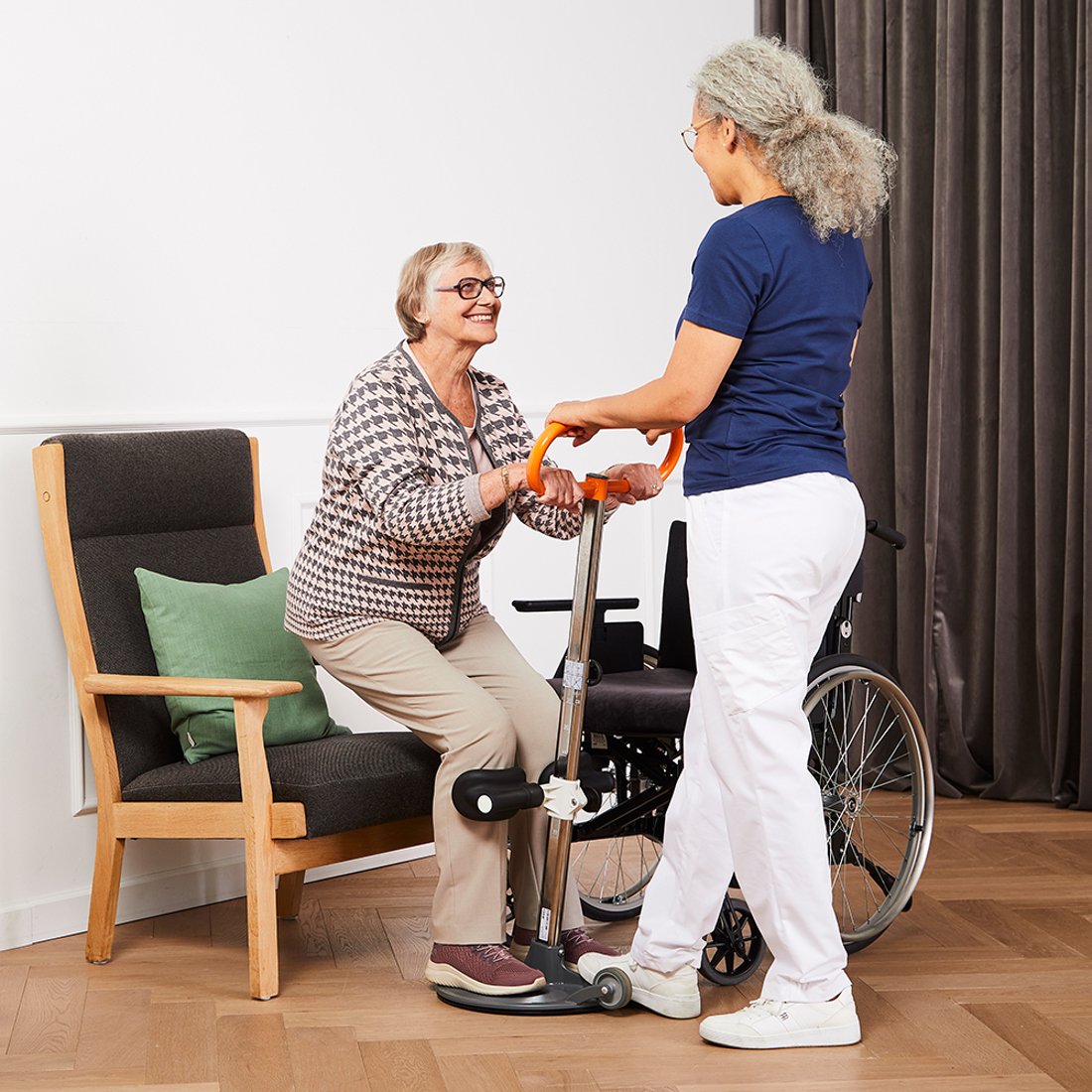 Plataforma giratoria con soporte Etac TURNER PRO