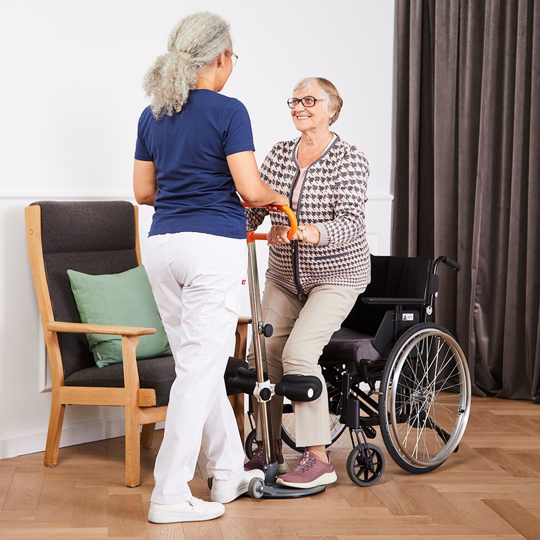 Plataforma giratoria con soporte Etac TURNER PRO